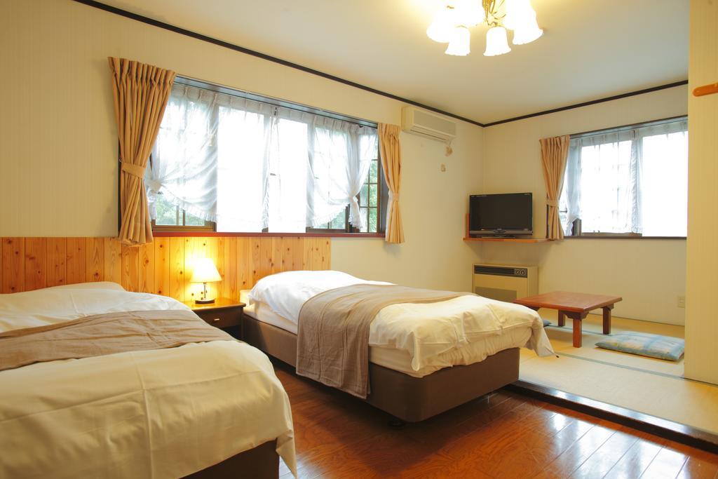Hakubagoryu Pension&Logcottage Arumu Extérieur photo