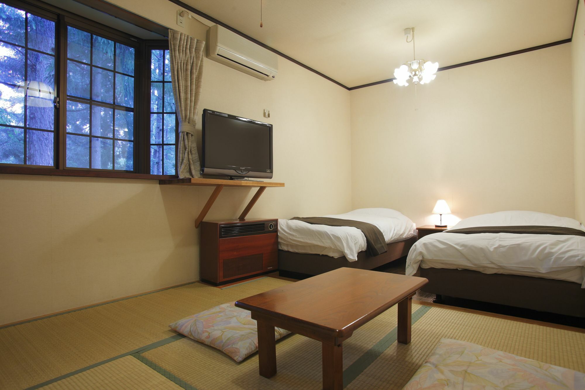 Hakubagoryu Pension&Logcottage Arumu Extérieur photo